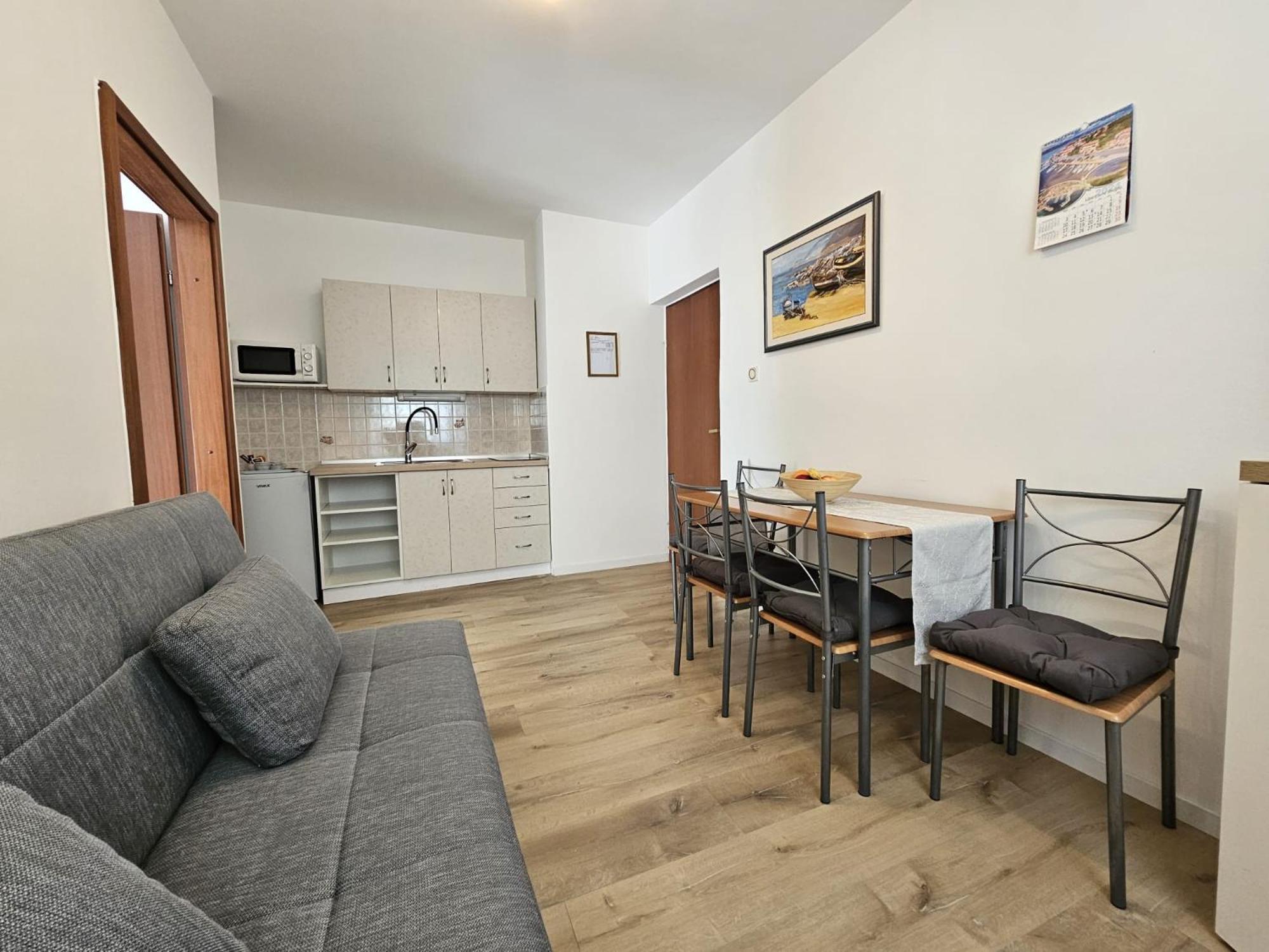 Apartments Andrea Malinska Zewnętrze zdjęcie