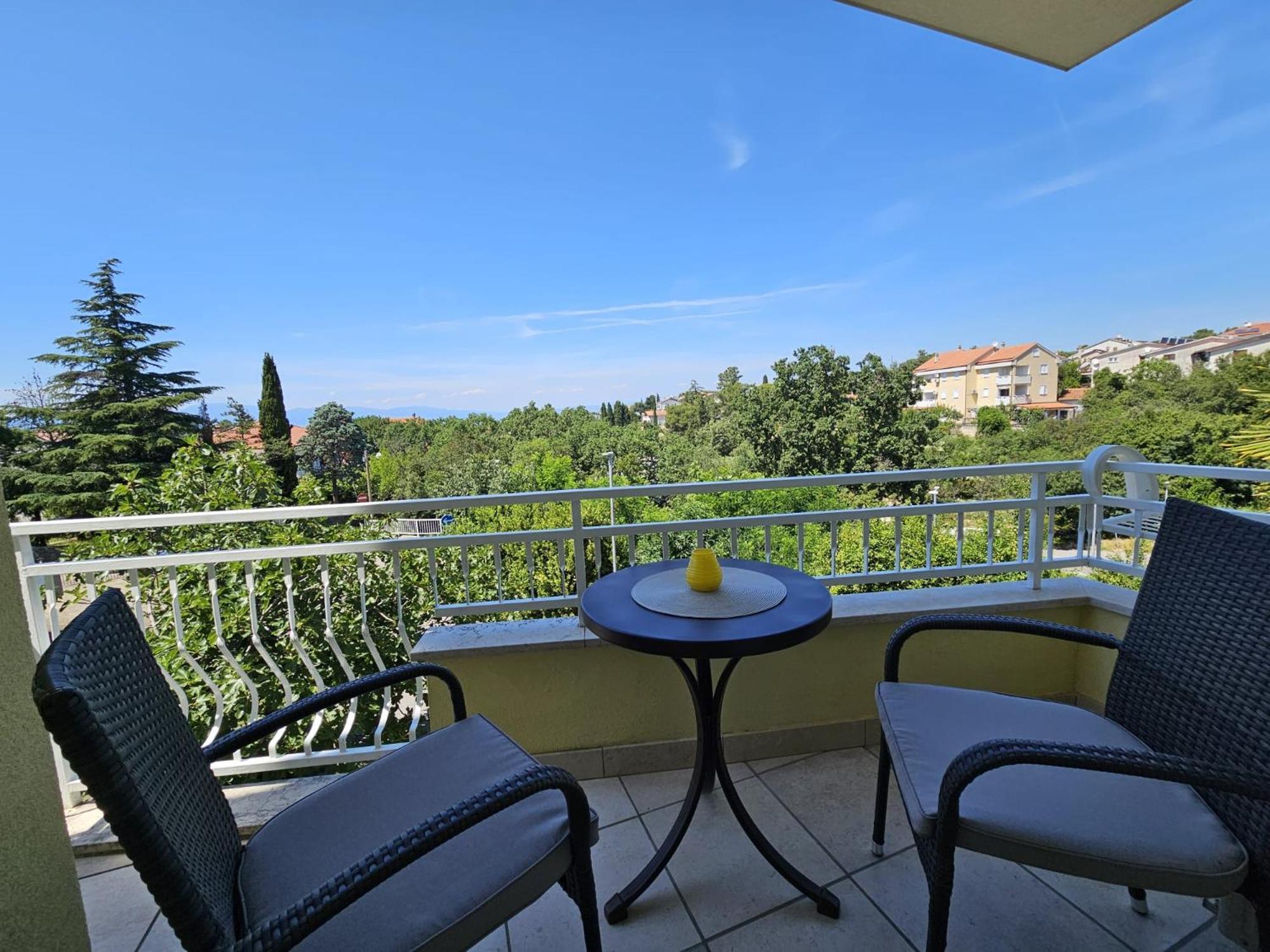 Apartments Andrea Malinska Zewnętrze zdjęcie