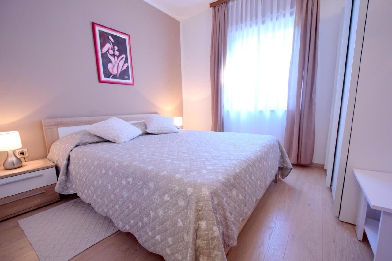 Apartments Andrea Malinska Zewnętrze zdjęcie