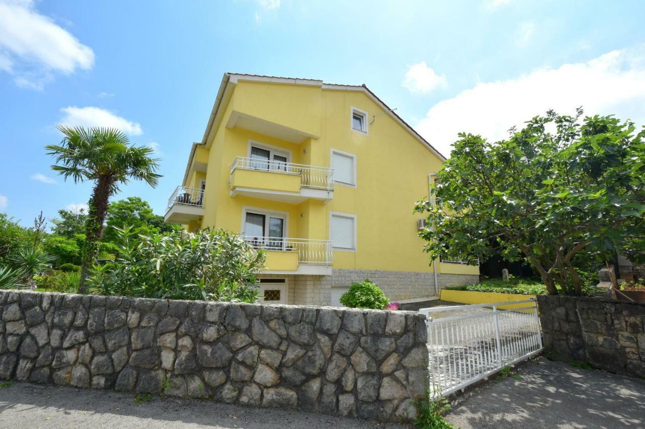 Apartments Andrea Malinska Zewnętrze zdjęcie