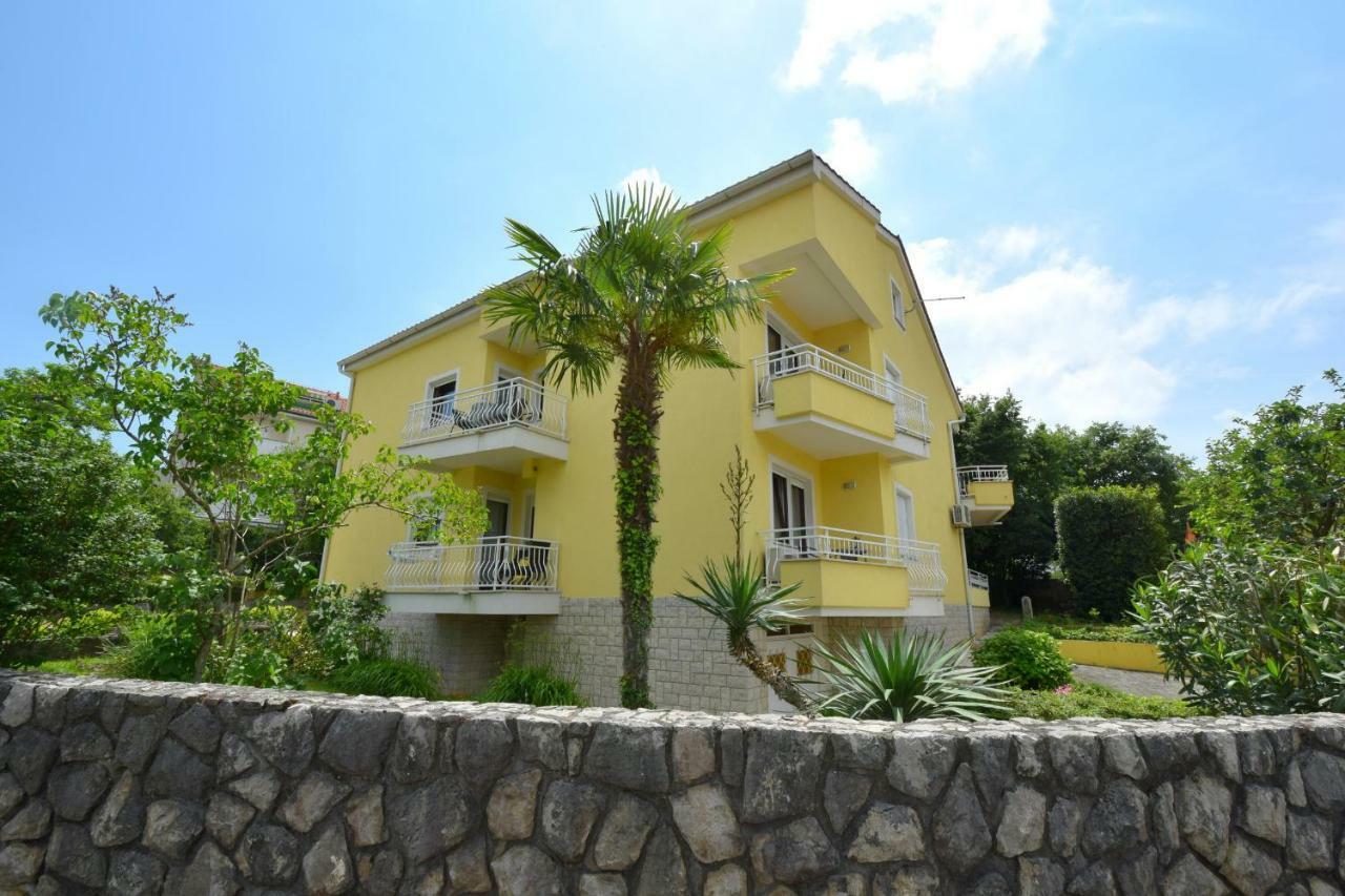 Apartments Andrea Malinska Zewnętrze zdjęcie